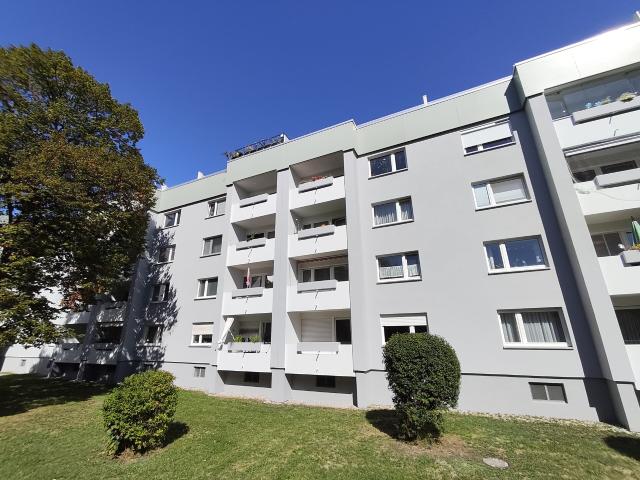 Wohnung kaufen in Moosach, München