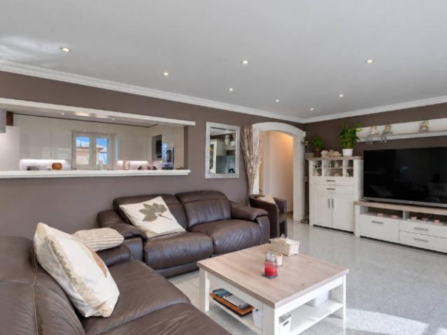 Haus kaufen in Aigle, Waadt