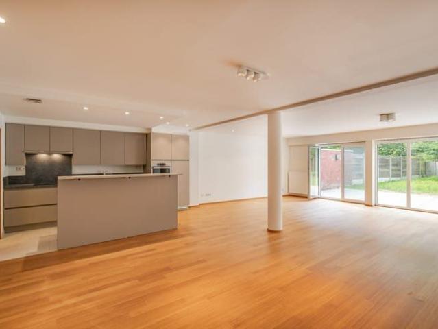 Appartement location à Lava, Brabant