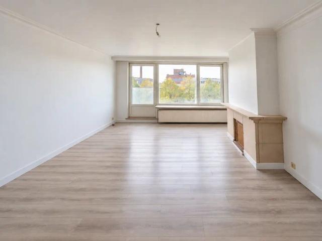 Appartement location à Sint-Jacobs, Gent