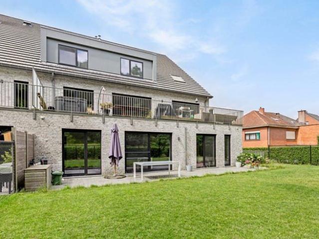 Appartement location à Lava, Brabant
