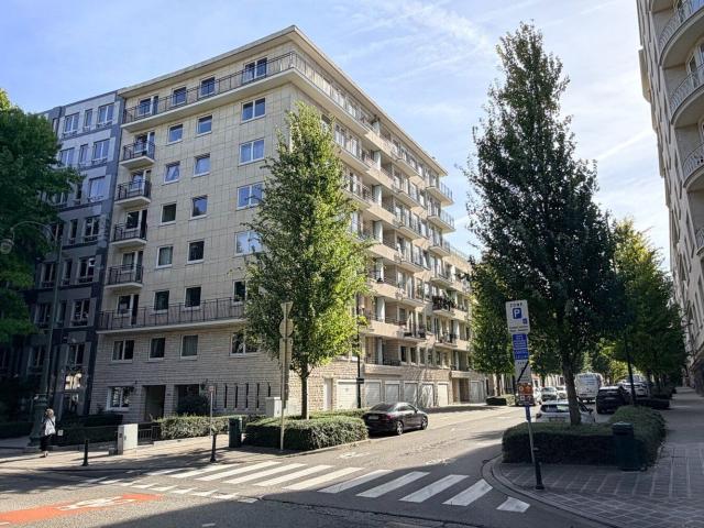 Appartement location à Woluwe-Saint-Pierre - Sint-Pieters-Woluwe, Brussel-Hoofdstad - Bruxelles-Capitale