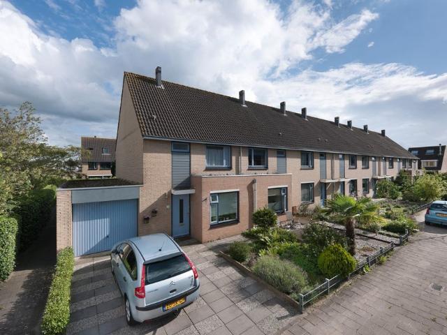 Appartement te huur in Evenaar-West, Alphen Aan Den Rijn