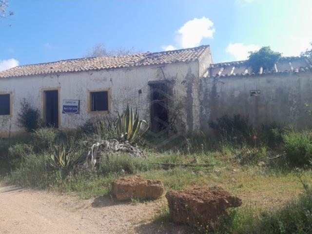 Quinta venda em Alfarrobeiras, Albufeira