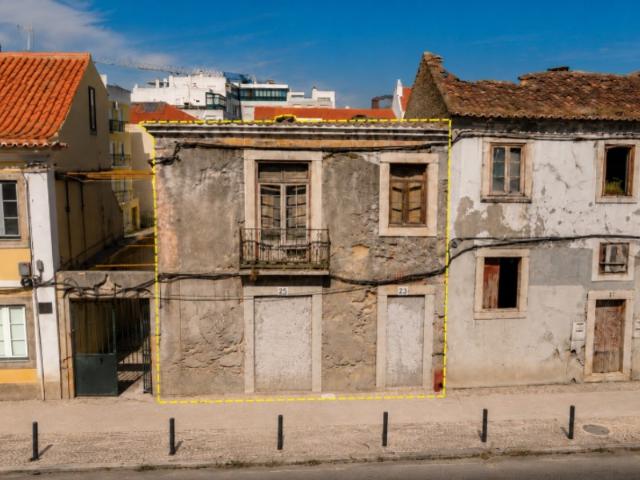 Prédio venda em Grelhal, Setúbal