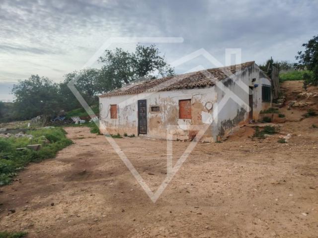 Casa venda em Estômbar, Faro