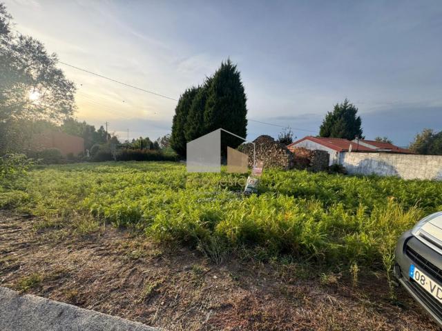 Terreno venda em Codeceiro, Valença