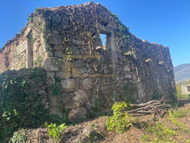 Casa venda em Melgaço, Viana Do Castelo