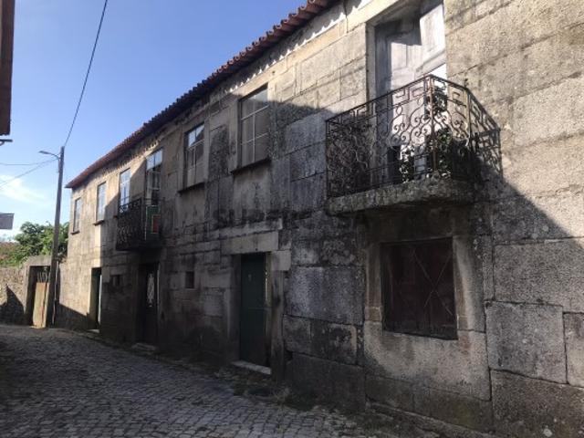 Casa venda em Mourilhe, Viseu