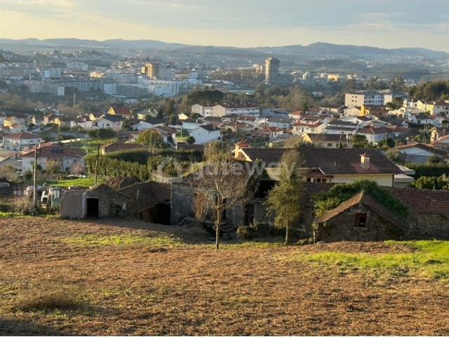 Casa venda em Santo Tirso, Couto (Santa Cristina e São Miguel) e Burgães, Santo Tirso