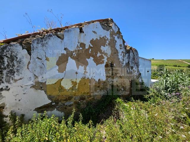 Casa venda em Ventosa, Moçafaneira