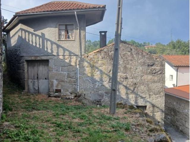 Casa venda em Ruivães e Campos, Vieira do Minho
