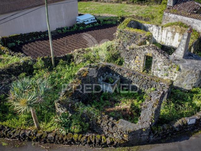 Quinta venda em Açores, Madalena