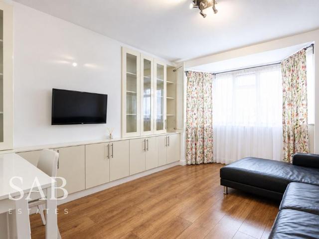 Apartment for rent in London Borough of Ealing, Greater London