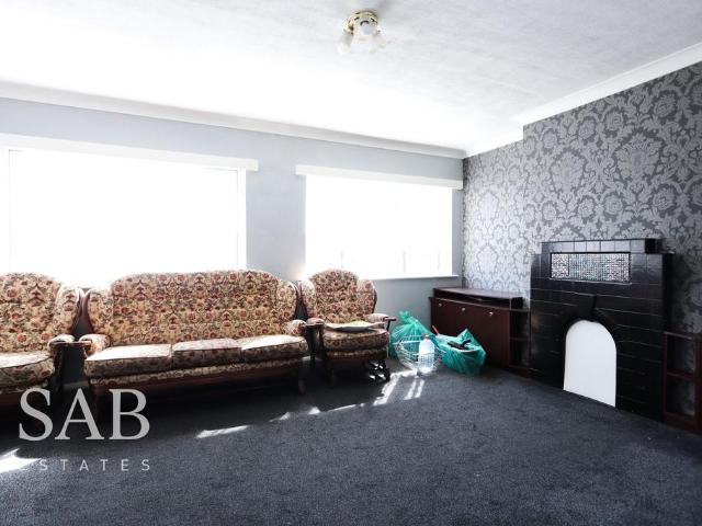 Apartment for rent in London Borough of Ealing, Greenford