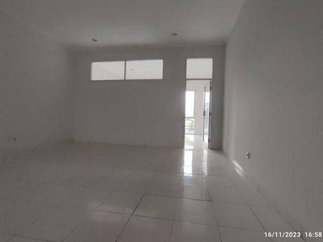 Ruko disewa di Rawamangun, Jakarta Timur