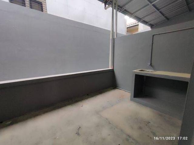 Ruko disewa di Rawamangun, Jakarta Timur