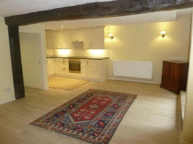 Apartment for rent in Newton St Cyres, Devon