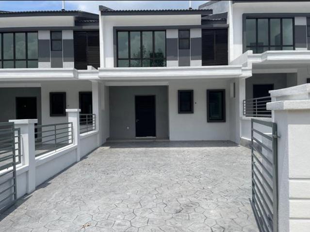 Terraced House for rent in Petaling, Alam Impian