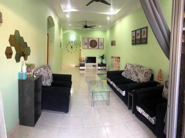 Terraced House for sale in Ulu Tiram, Johor