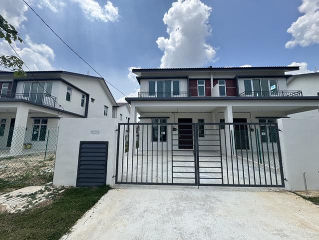 House for rent in Malaka