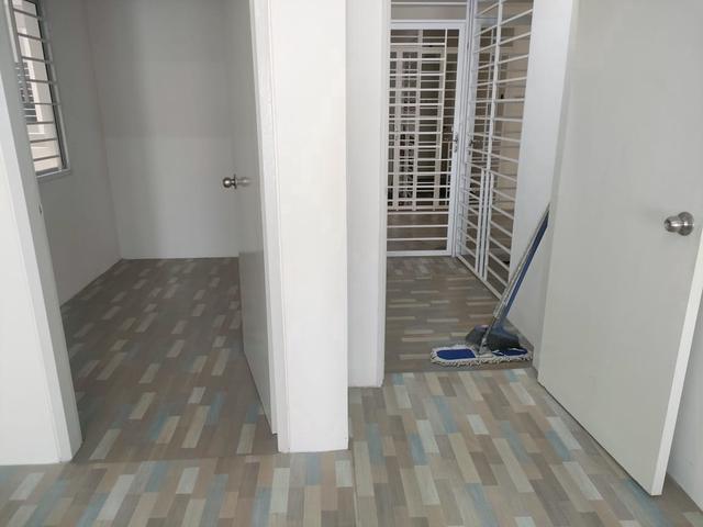 Apartment for sale in Kajang, Langat