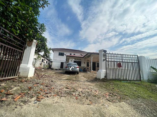 Terraced House for sale in Raub, Pahang