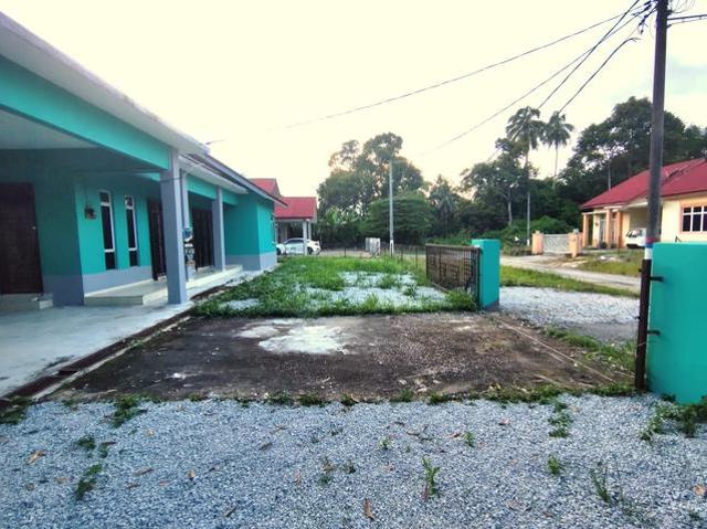 Bungalow for sale in Melor