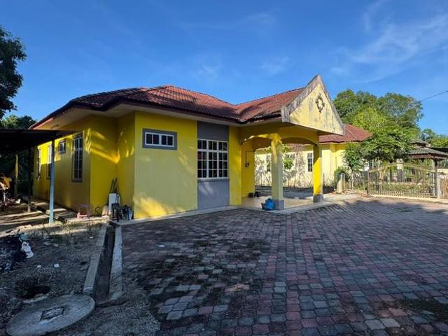 Bungalow for rent in Ketereh, Kelantan