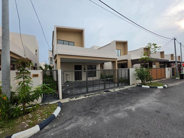 Bungalow for sale in Lunas, Kulim