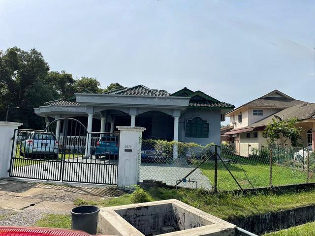 Bungalow for sale in Tringganu