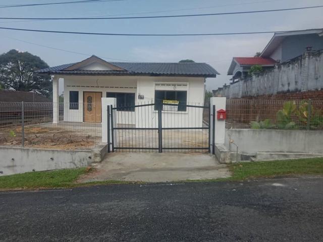 Bungalow for sale in Rengam, Johor