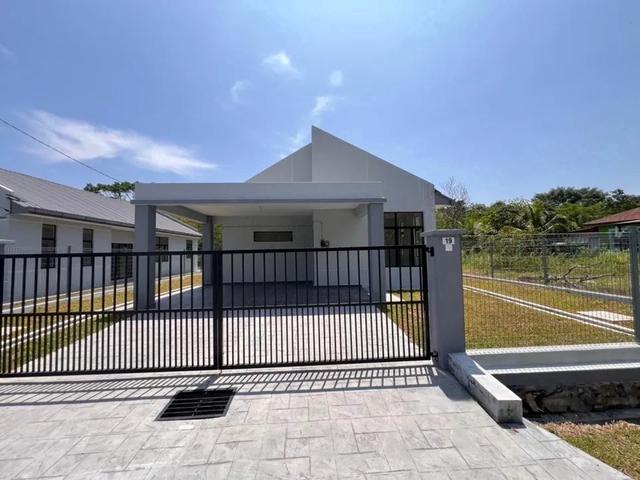 Bungalow for sale in Kajang, Langat