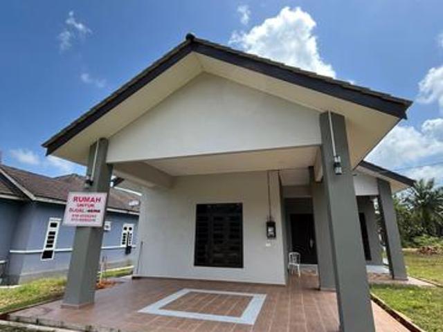 Bungalow for sale in Marang