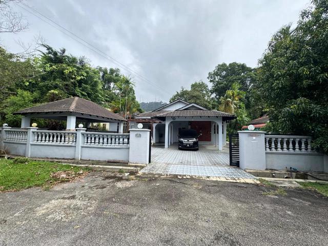 Bungalow for sale in Kuantan, Pahang
