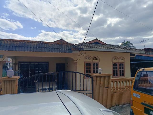 Bungalow for sale in Langat, Selangor