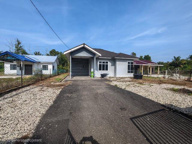 Bungalow for sale in Kuantan, Pahang