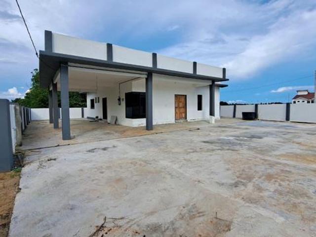 Bungalow for sale in Jerantut, Pahang
