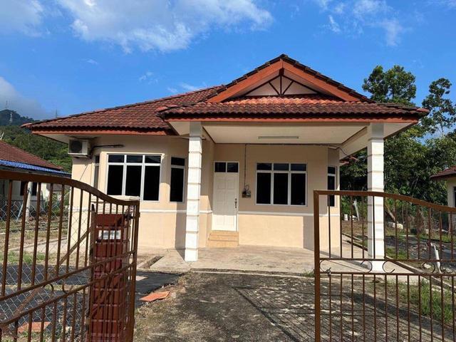 Bungalow for sale in Dungun, Tringganu