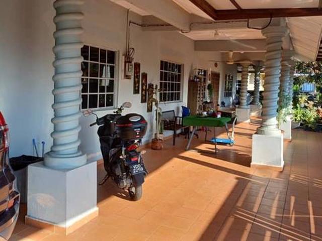 Bungalow for sale in Kuantan, Pahang