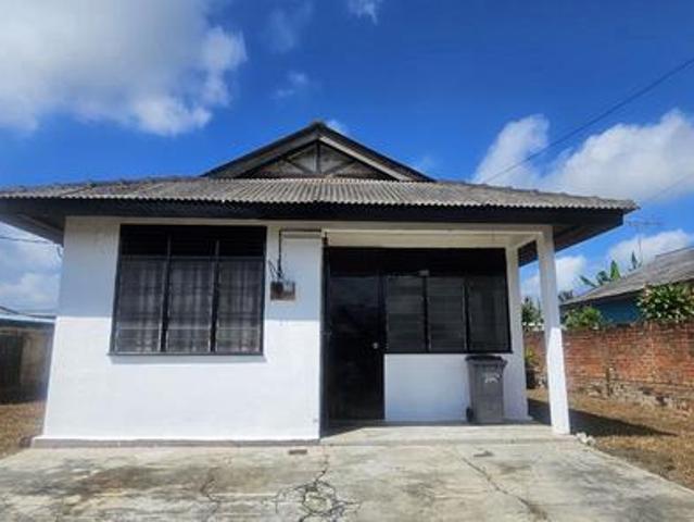 Bungalow for sale in Kluang, Johor