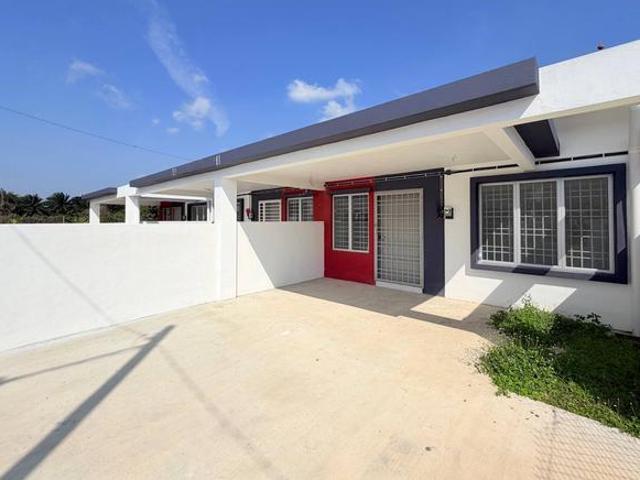 Terraced House for sale in Tanjong Sepat, Selangor