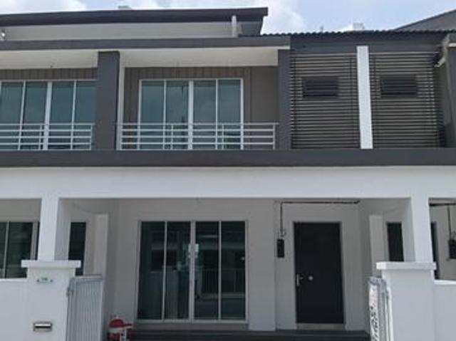 Terraced House for sale in Lunas, Kulim