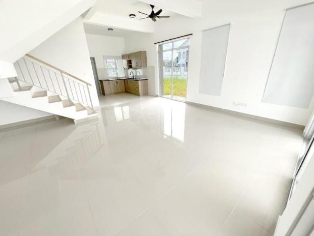 House for rent in Petaling, Alam Impian