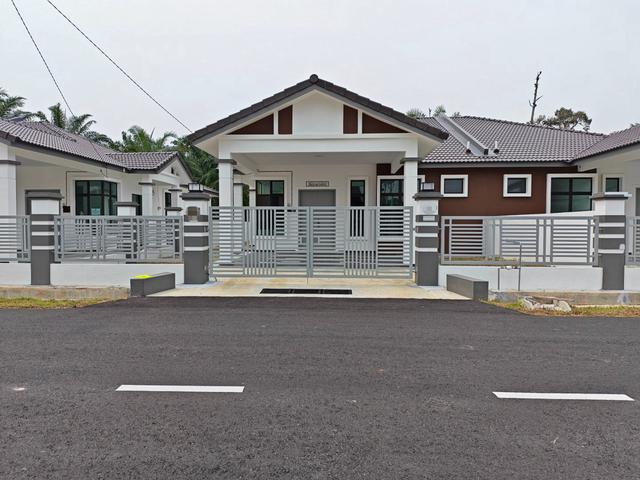 Residential House for sale in Malaka