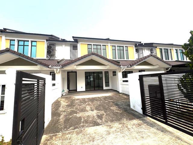 Terraced House for sale in Ulu Tiram, Johor Bahru