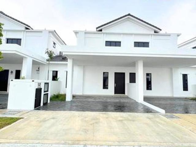 Terraced House for sale in Wellesley, Penang
