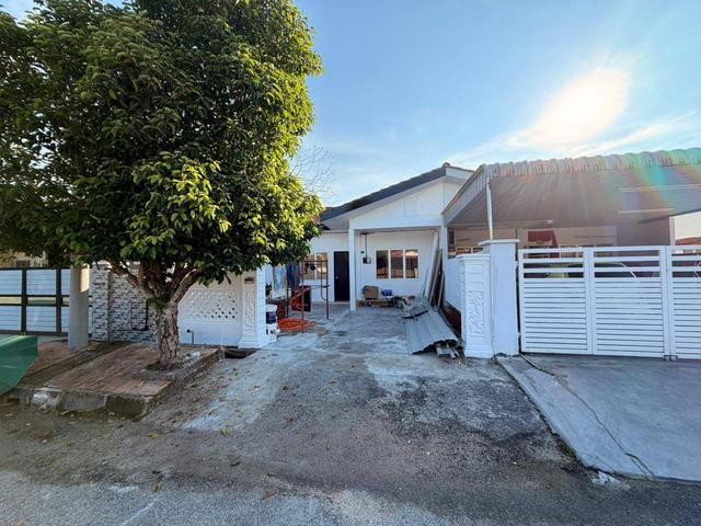 Terraced House for sale in Wellesley, Penang