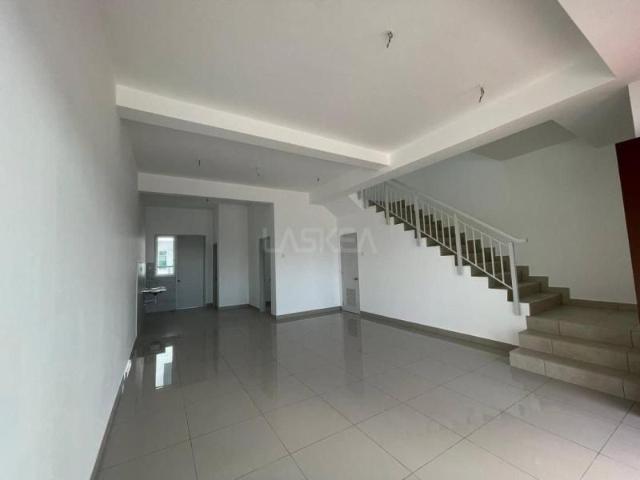 Apartment for rent in Tanjong Sepat, Selangor