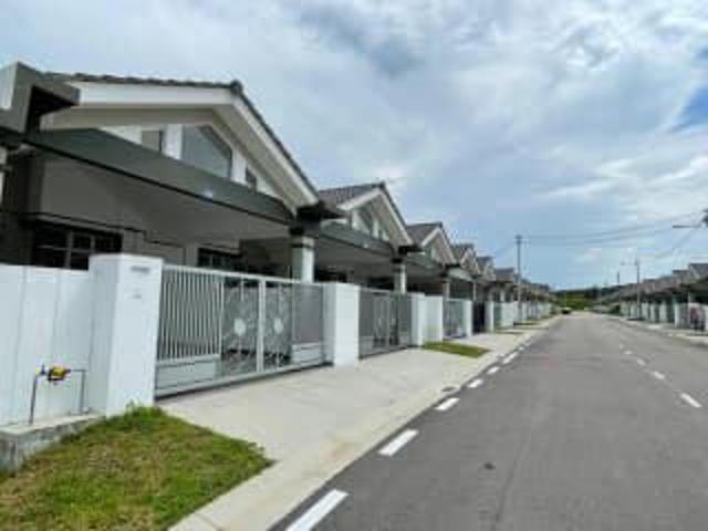 Terraced House for sale in Sendayan Village, Negeri Sembilan
